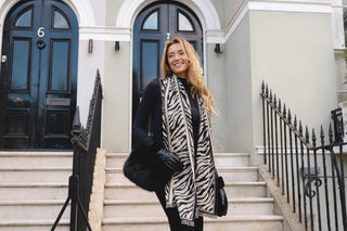 PARK LANE BLACK & WHITE PRINTED SCARF
