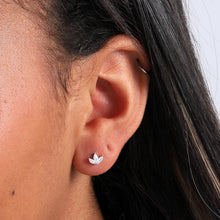 Load image into Gallery viewer, BEST MUM... EXISTENCE 3 Crystals Earrings
