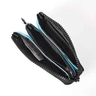 ROKA CARNABY WALLET IN HEART PRINT