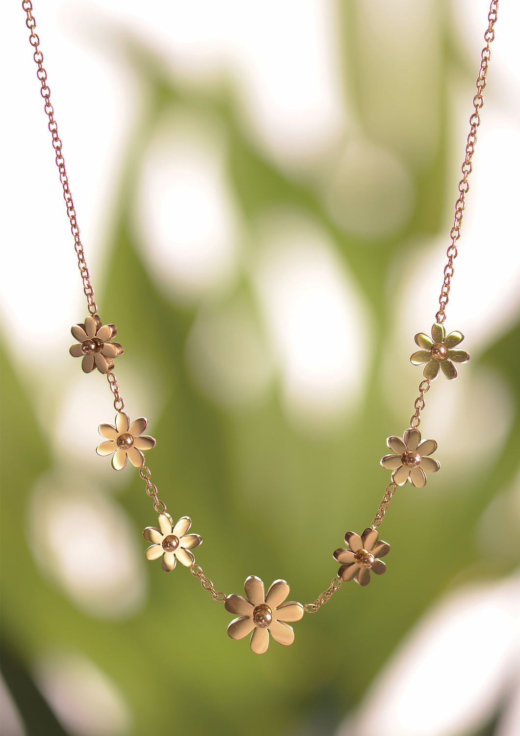 Daisy Chain - Stainless Steel W/18k Gold PVD Necklace