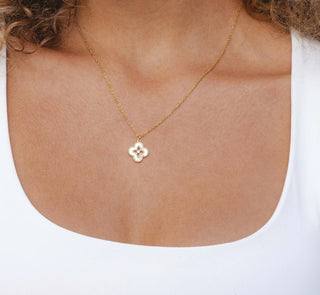 PARK LANE- GOLD PLATED MOTHER OF PEARL CLOVER NECKLACE
