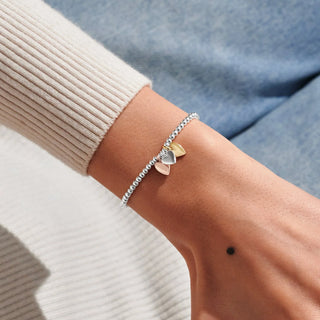 A Little Charmed Moments 'Happy Birthday' Bracelet