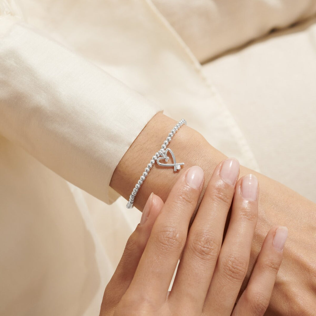 Joma A Little 'Beautiful Wife' Bracelet