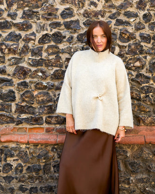 CHALK VICKI JUMPER | FLUFFY | OYSTER