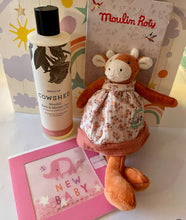 Load image into Gallery viewer, Baby Gift Package - Little Charlotte The Cow
