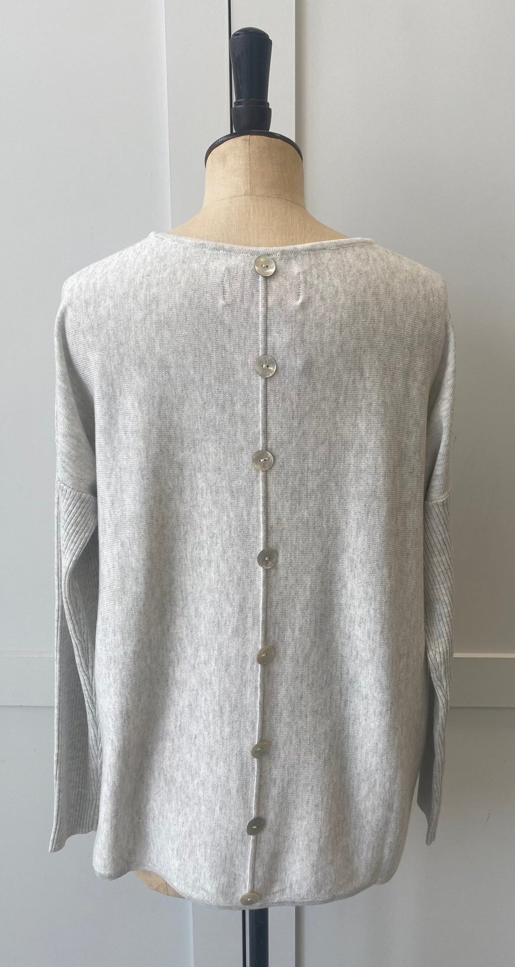 Ginger Toby Button Back Tunic in White Silver