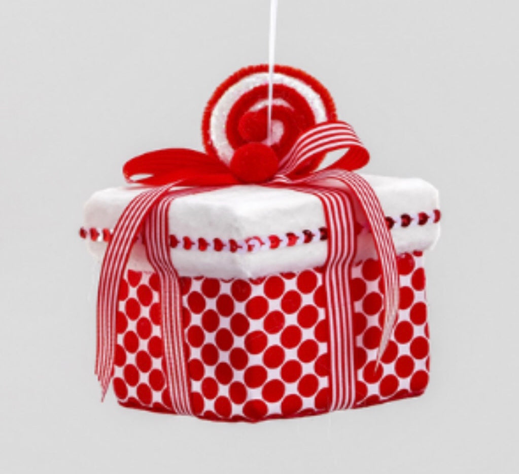 Fabric Gift Box Decoration