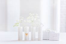 Load image into Gallery viewer, Love Mini vases Set of 4pcs
