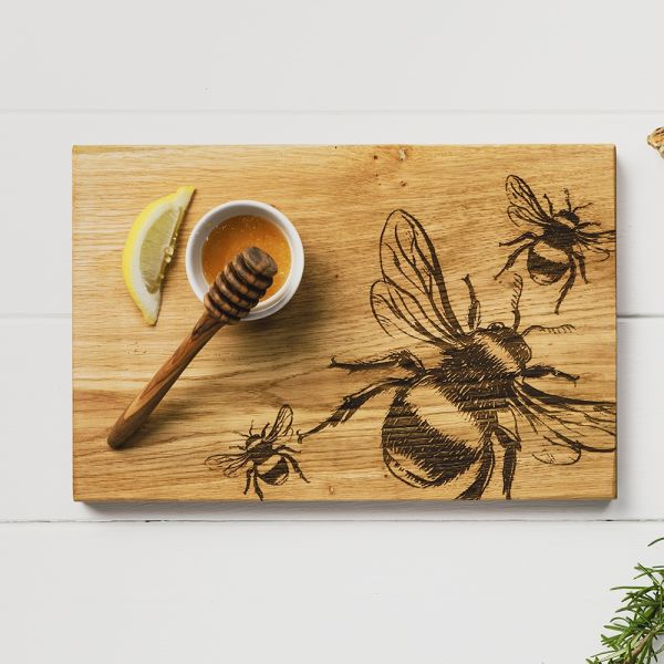 Etched Bees Oak Serving Board 30cm